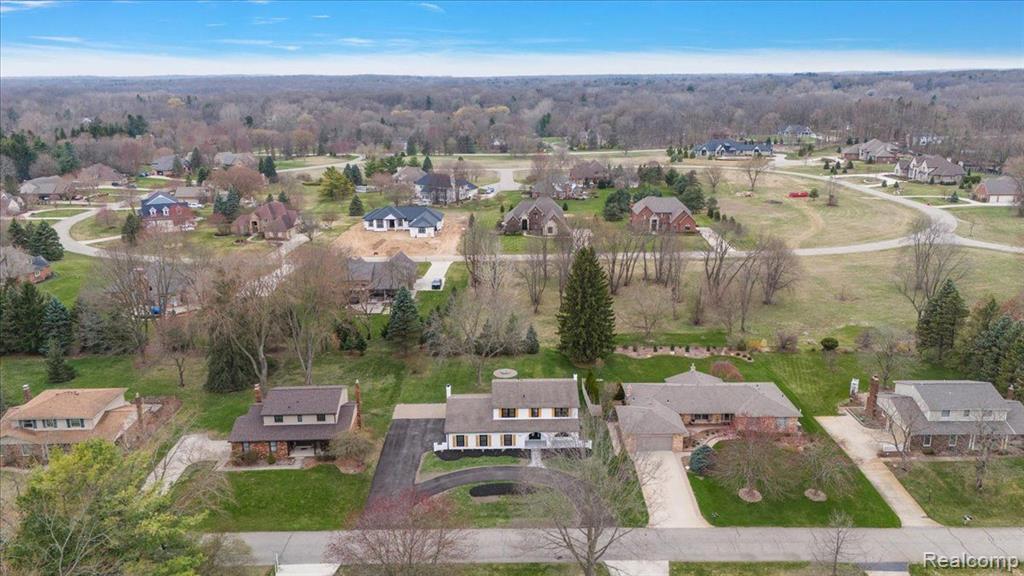 61561 N RIDGE Trail, Washington, MI — Photo 65