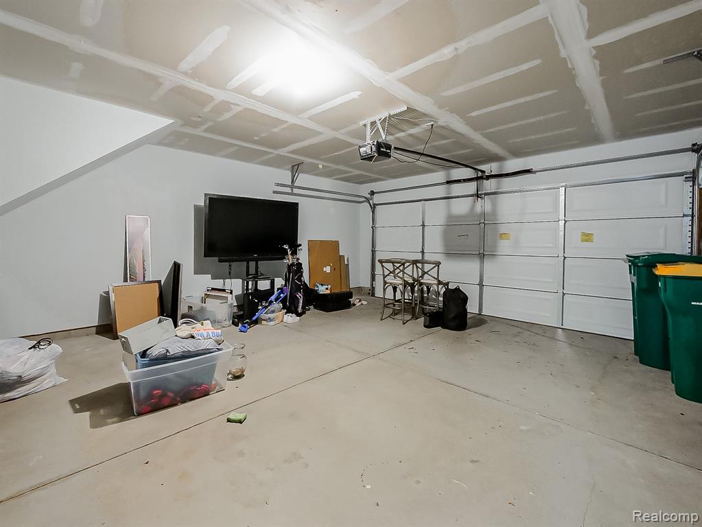 504 Anne Avenue, Brighton, MI 48116 — Photo 21