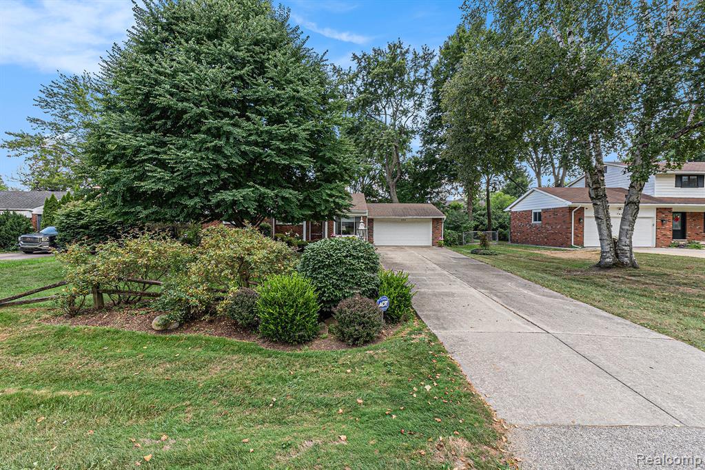 772 Marengo Drive, Troy, MI 48085 — Photo 3