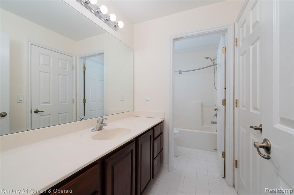 24838 Valleywood Drive, South Lyon, MI 48178 — Photo 31