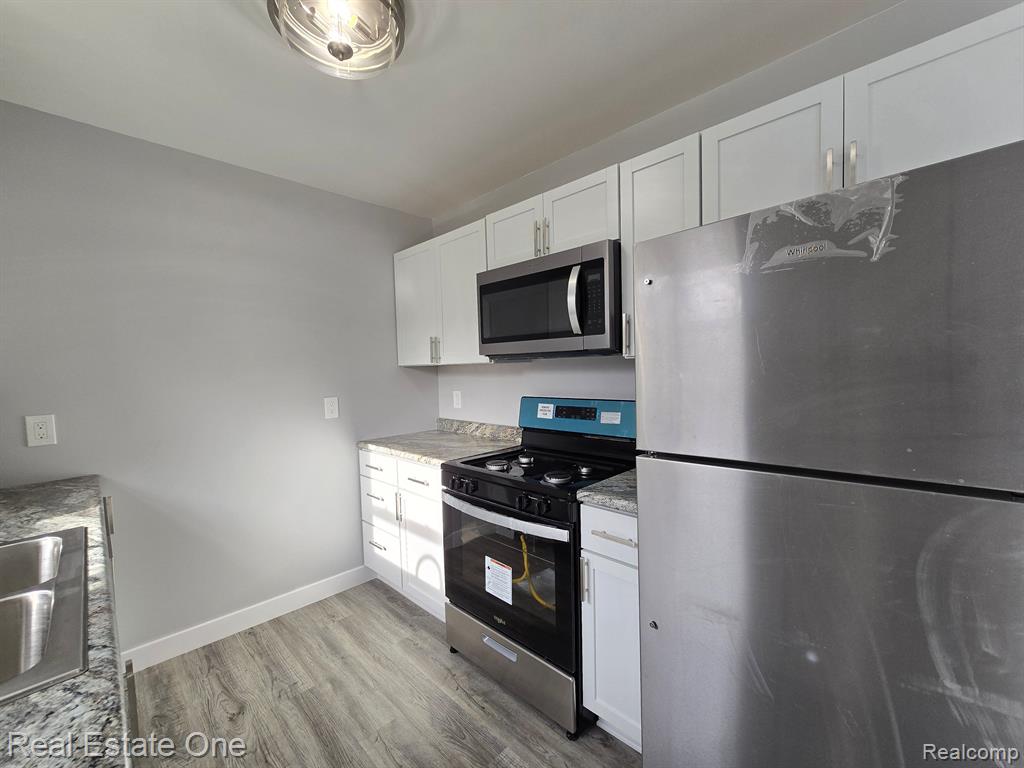 4912 PLEASANT GROVE Road, Lansing, MI 48910 — Photo 13