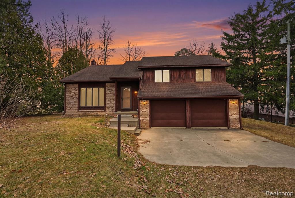 5436 N Lakeshore Road, Deckerville, MI 48427