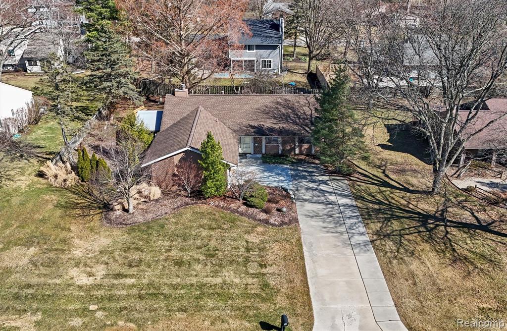 5629 Perrytown Drive, West Bloomfield, MI — Photo 31