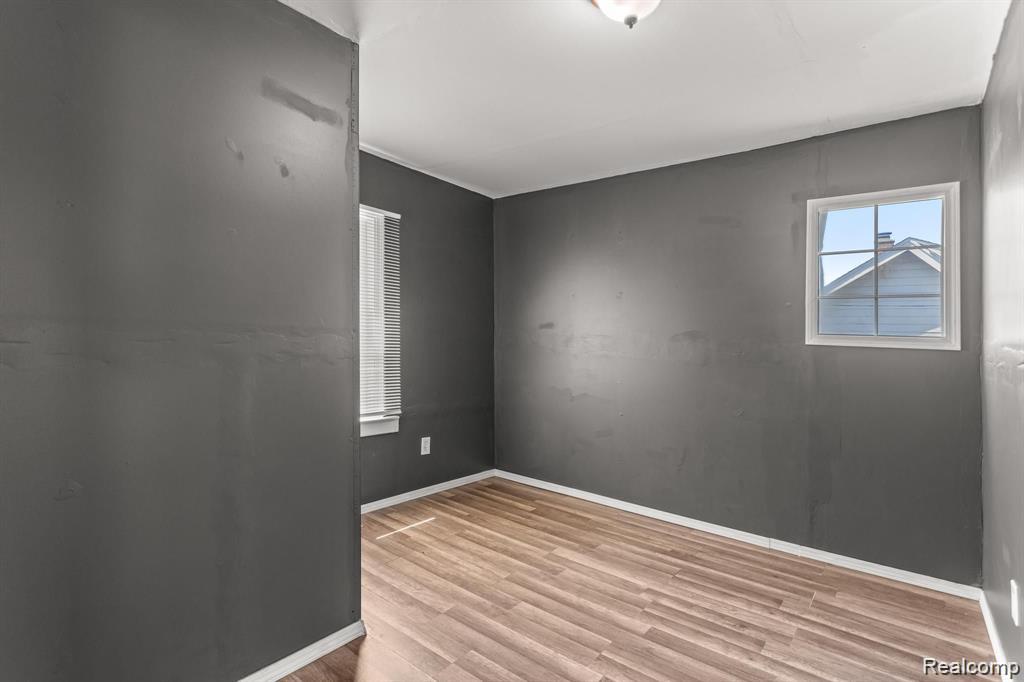 2947 GLYNN, Detroit, MI 48206 — Photo 9