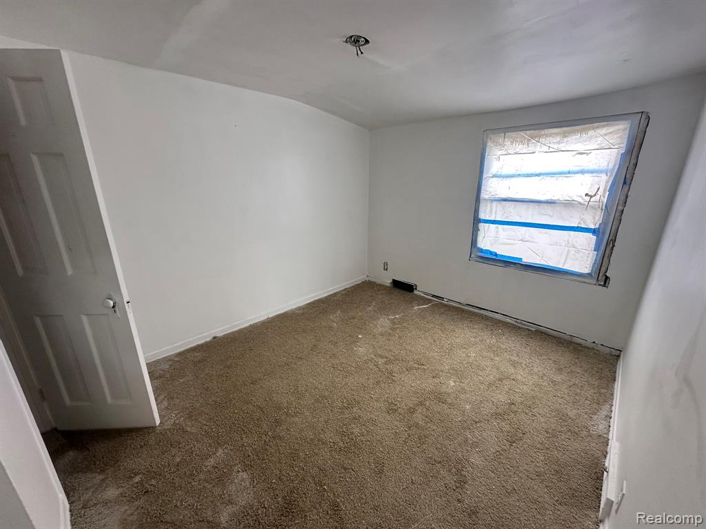 15761 Evergreen Road, Detroit, MI 48223 — Photo 11