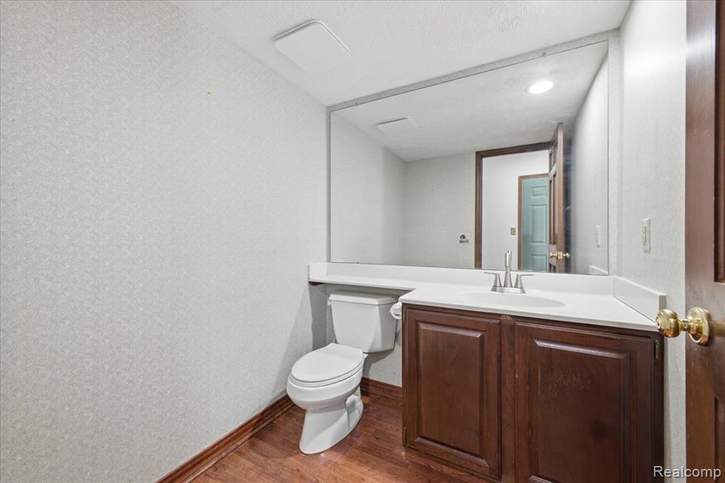 3338 Breckland Court, Ann Arbor, MI 48108 — Photo 14