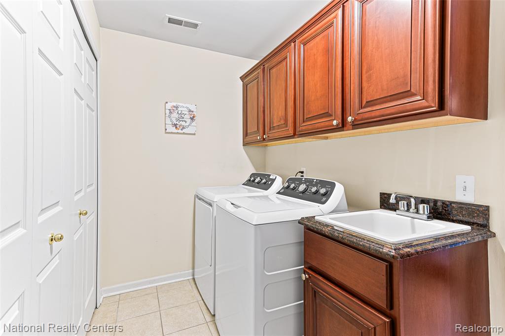 49277 Silver Birch Circle, Shelby Twp, MI 48315 — Photo 27