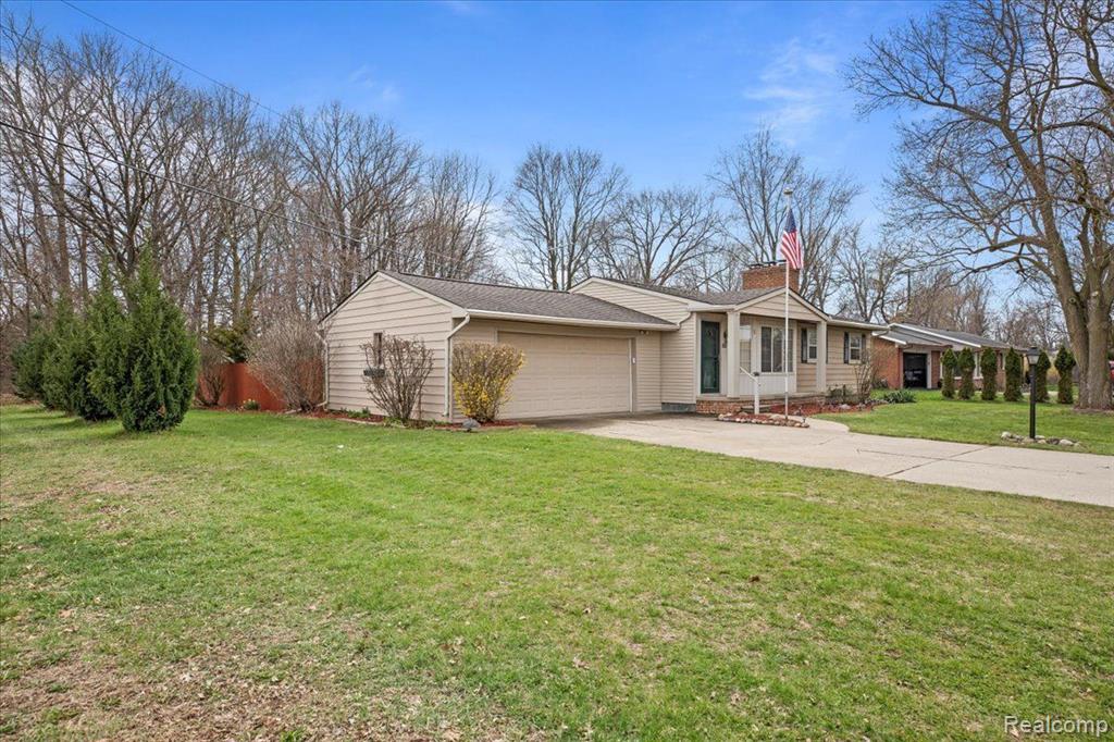 55 MINNETONKA Drive, Oxford, MI 48371 — Photo 34