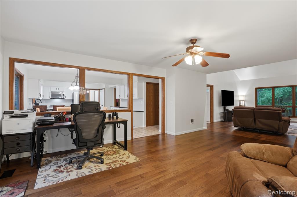 68345 Romeo Plank Road, Ray, MI — Photo 26