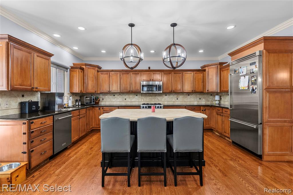 3334 Creekview Drive, Davison, MI 48423 — Photo 17