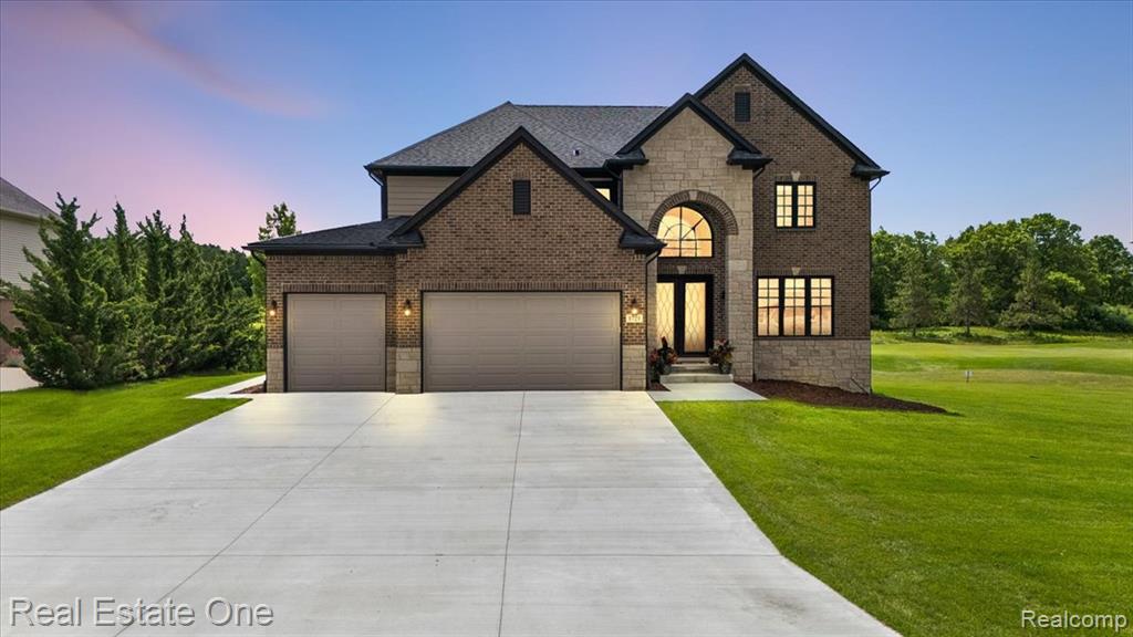 1721 Royal Birkdale Drive, Oxford, MI 48371