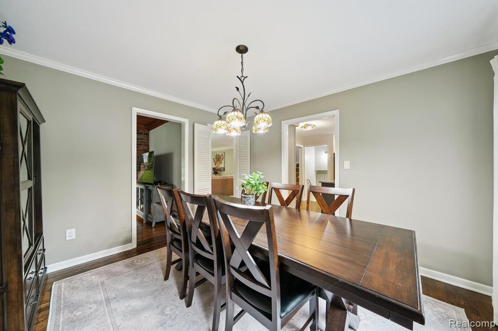 425 Kendry Avenue, Bloomfield Hills, MI 48302 — Photo 18