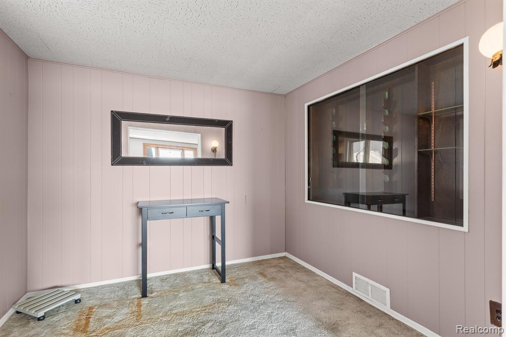 7989 LOCKLIN, West Bloomfield, MI 48324 — Photo 16