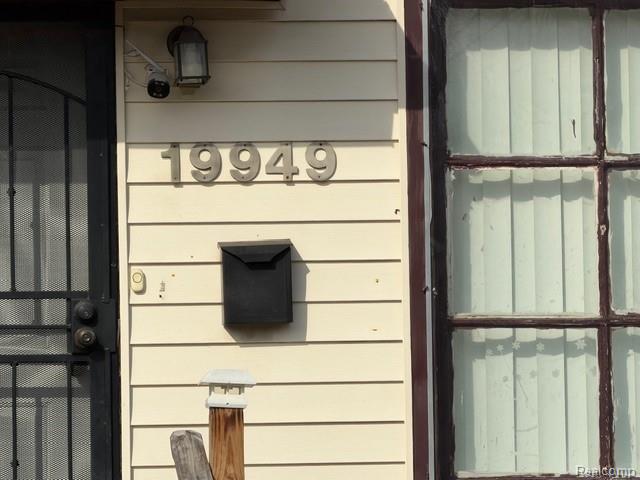 19949 Prevost Street - Photo 2
