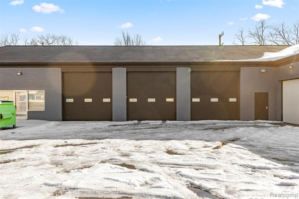 26289 W 8 Mile Road, Redford, MI 48240 — Photo 58