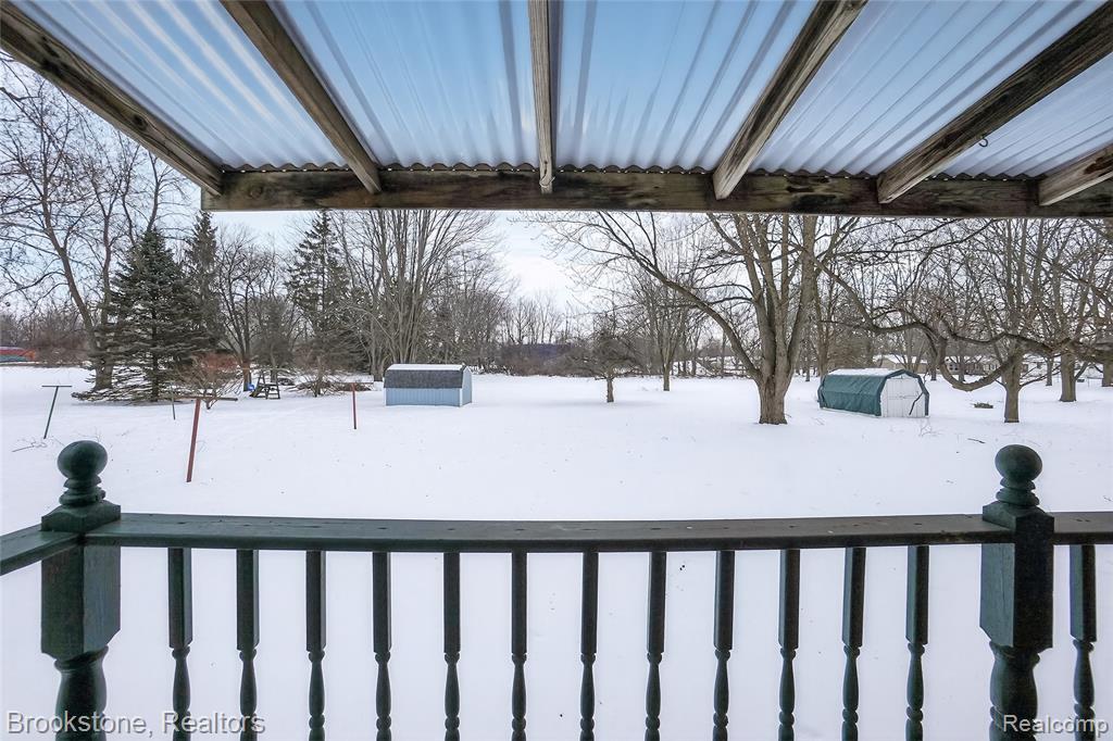 300 N Kibbee Street, MI 48879 — Photo 38