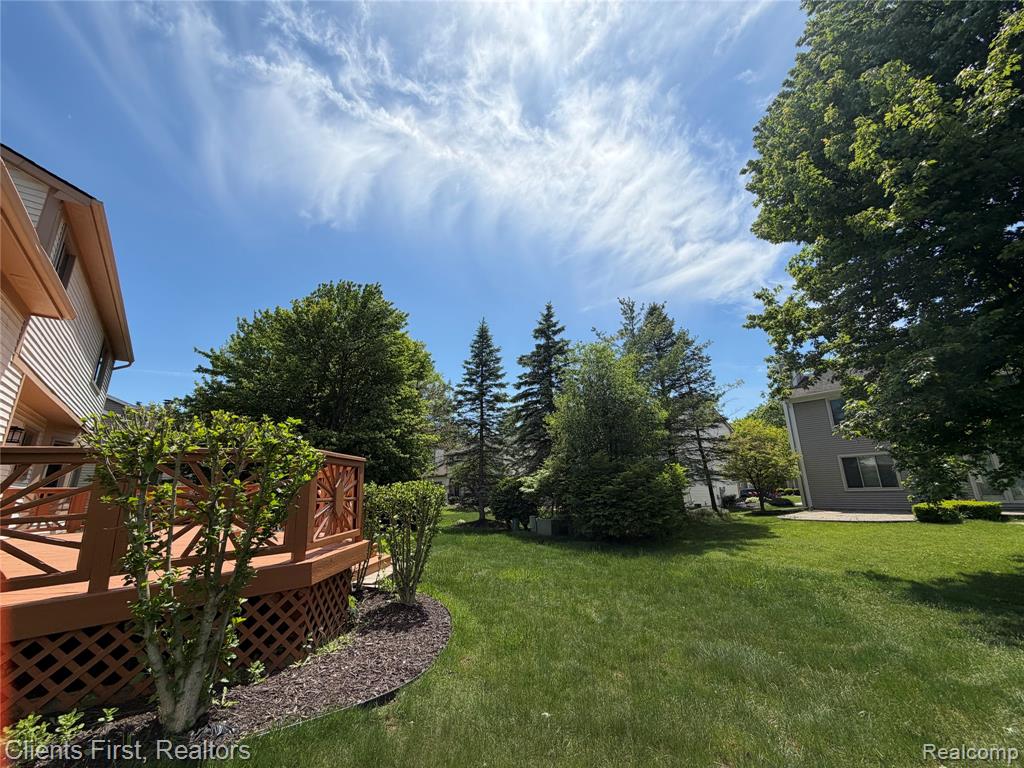 7043 Foxridge Drive, Canton, MI 48187 — Photo 49