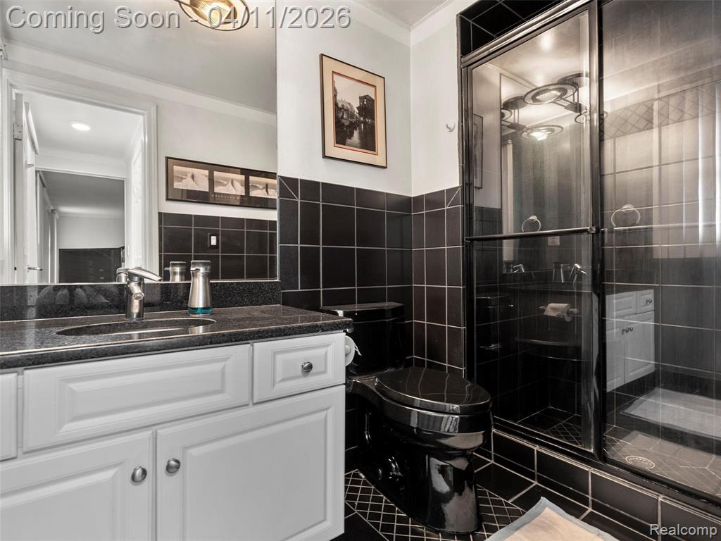 42881 Inverness Court, Northville, MI 48168 — Photo 32