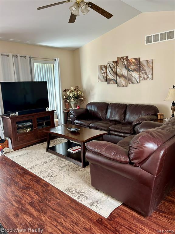 41537 Greenspire Drive, Clinton Twp, MI 48038 — Photo 15