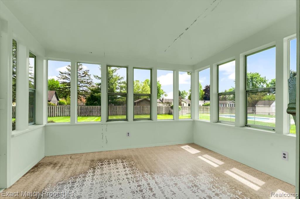 7186 Snow Apple Drive, Clarkston, MI — Photo 16