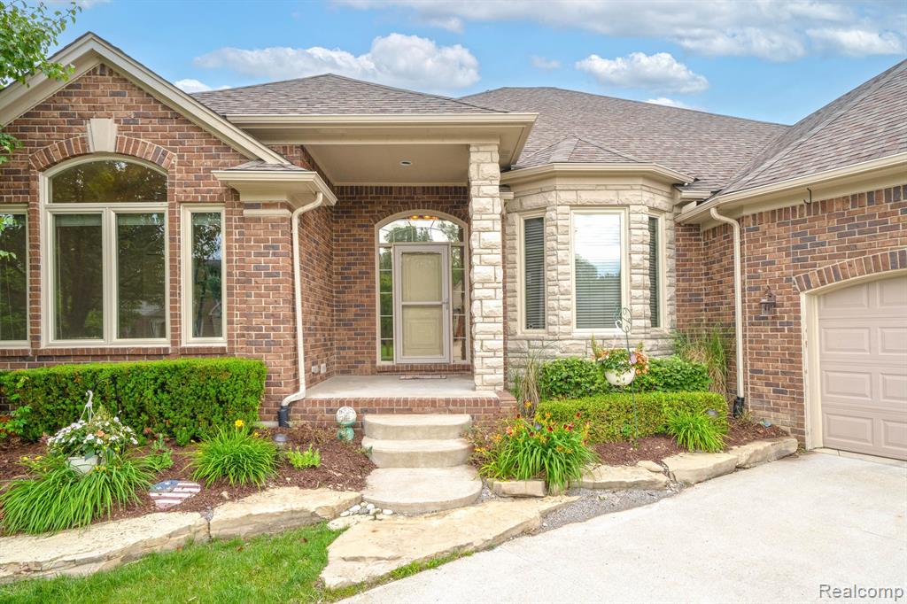 55545 WHITNEY, Shelby Twp, MI 48315 — Photo 3