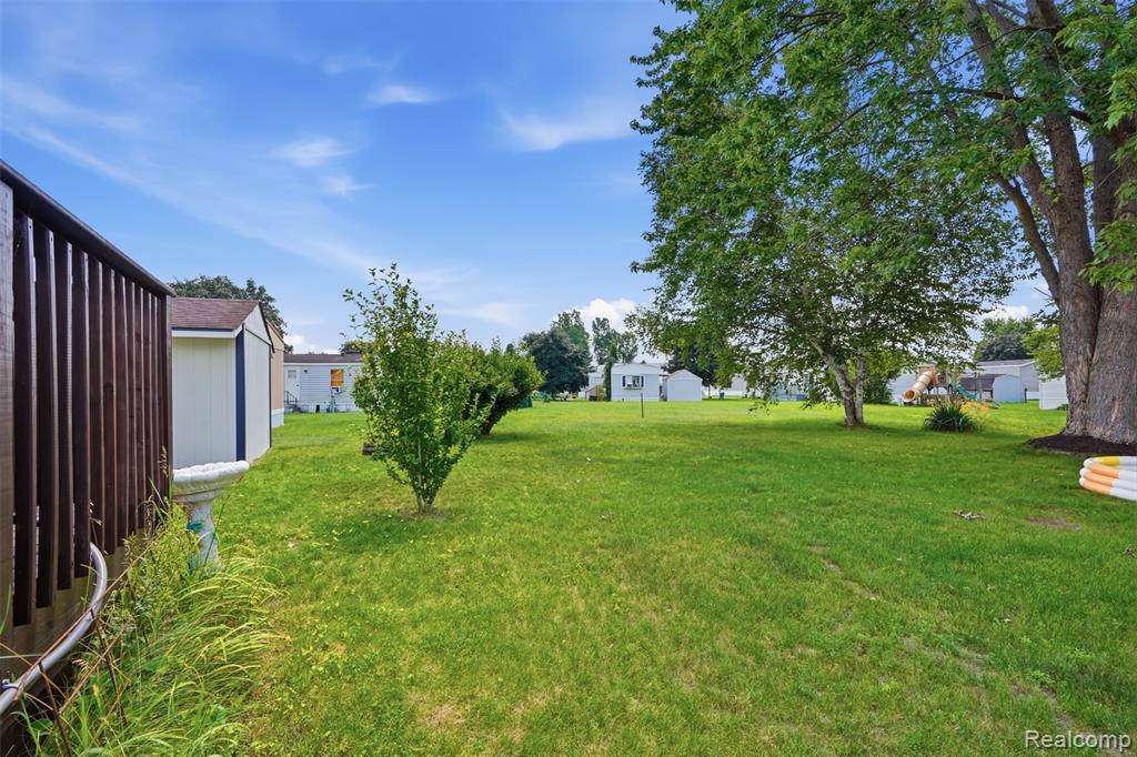 4634 Butternut Street, Clarkston, MI 48348 — Photo 22