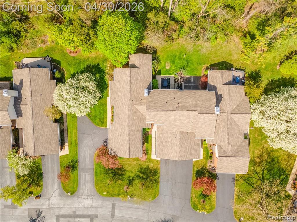 48132 Colony Farm Circle, Plymouth, MI 48170 — Photo 11