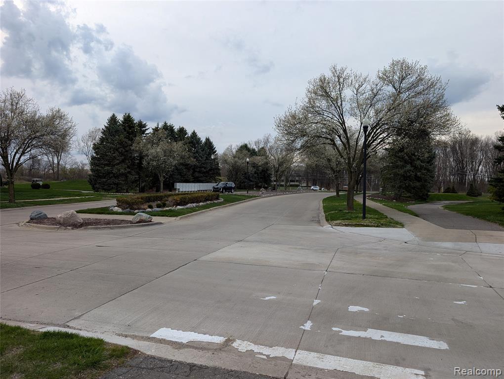 33445 Bay Hill Drive, Romulus, MI 48174 — Photo 3