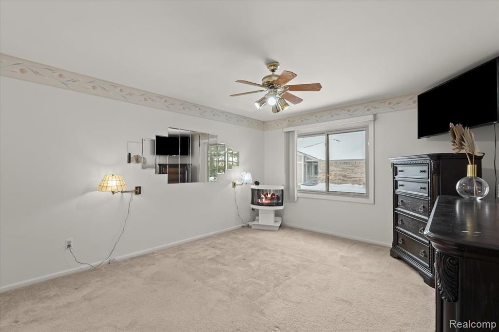 42158 Blossom Lane, Clinton Twp, MI 48038 — Photo 11