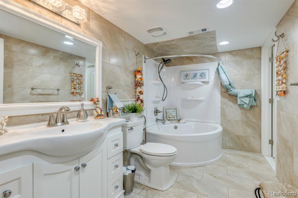 4021 RICHFIELD Drive, Sterling Heights, MI 48314 — Photo 29
