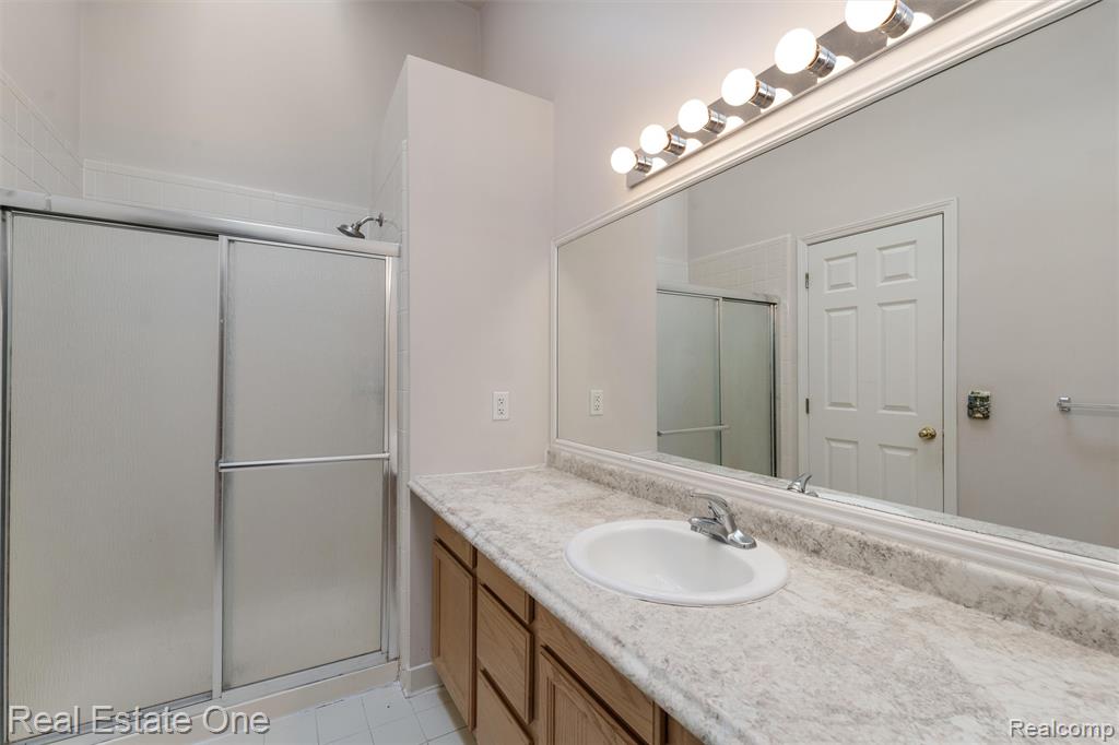 4721 Carrington Drive, Rochester, MI 48306 — Photo 26