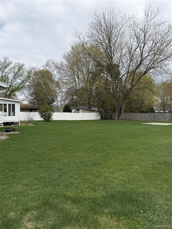 6924 Lynn Ann Drive, Hudsonville, MI 49426 — Photo 3