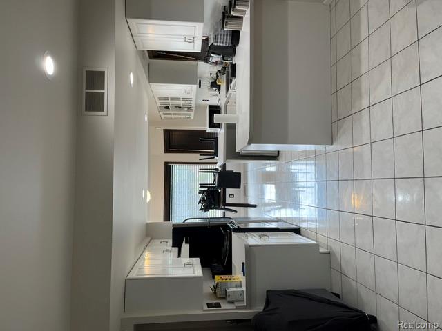 19169 Hazelwood Street, Roseville, MI 48066 — Photo 3
