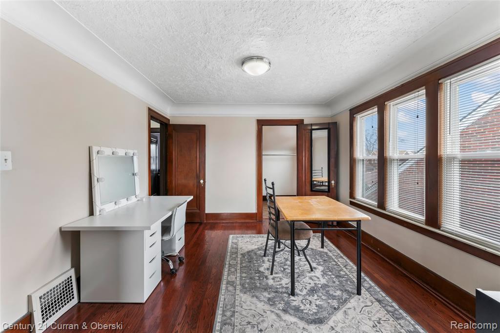 6625 Reuter Street, Dearborn, MI 48126 — Photo 26