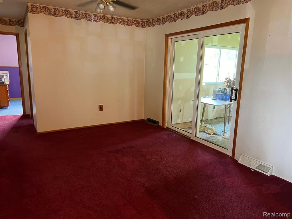 4876 LAKE PLEASANT Road, North Branch, MI 48461 — Photo 10