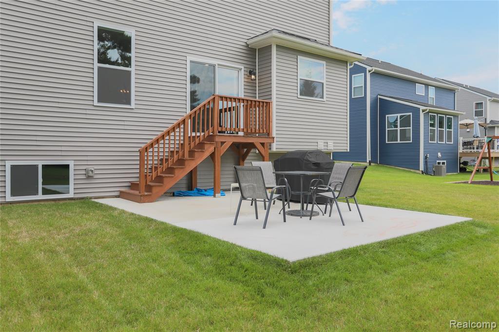 20776 Wexford Drive, Macomb, MI 48044 — Photo 13