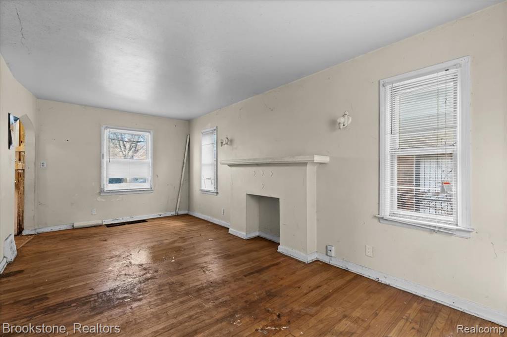 15508 Saint Marys Street, Detroit, MI 48227 — Photo 7