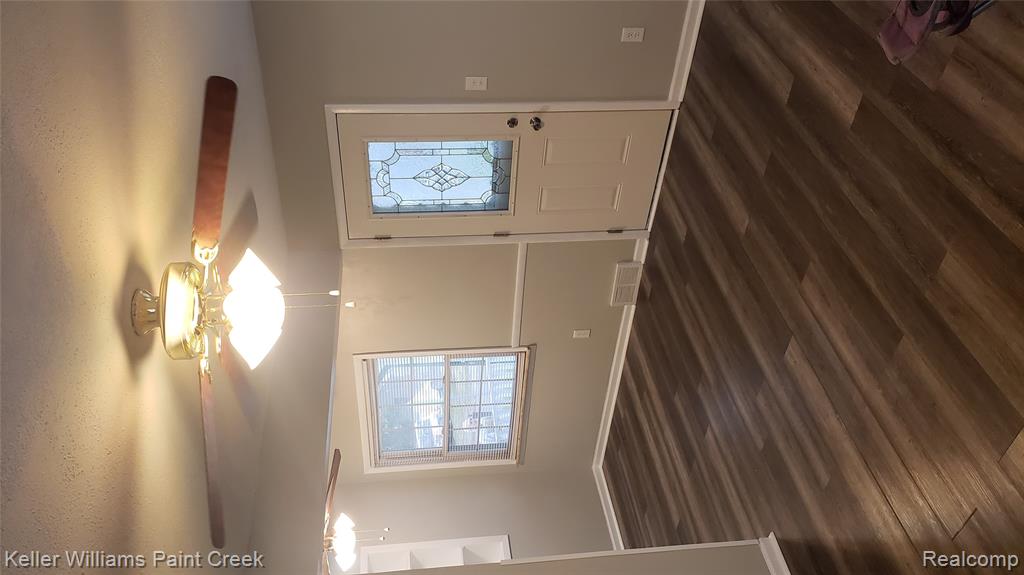 138 W Strathmore Avenue, Pontiac, MI 48340 — Photo 6