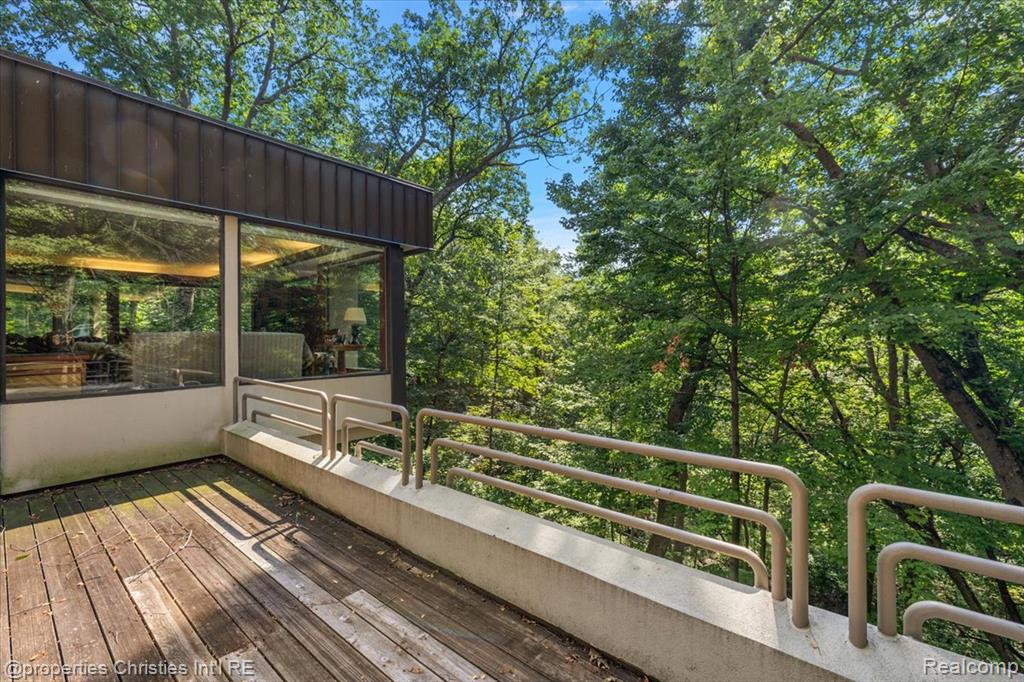 4647 Private Lake Drive, Bloomfield Hills, MI 48301 — Photo 19