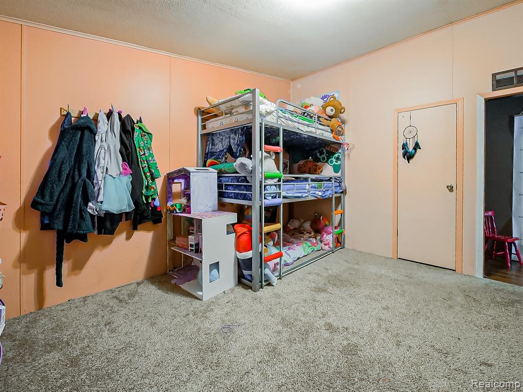 2015 Plum Street, Clarkston, MI 48348 — Photo 38