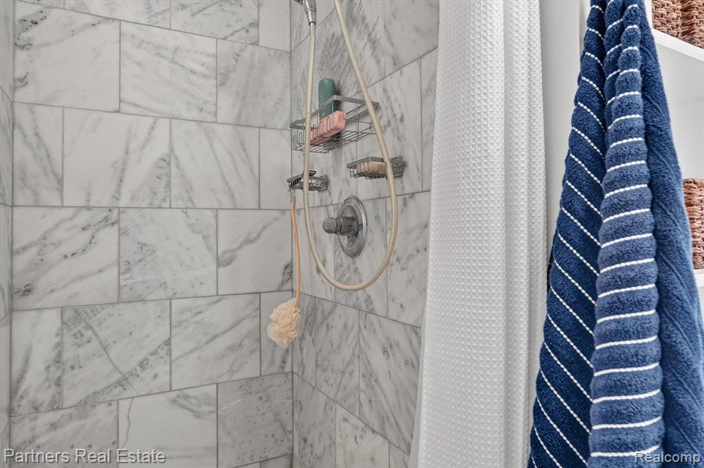 425 S 7th Street, Brighton, MI 48116 — Photo 31