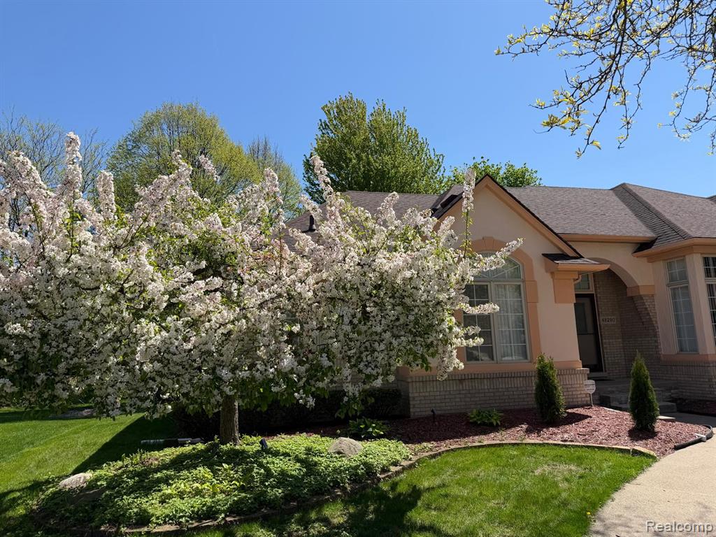 48280 ELMWOOD Drive, Shelby Twp, MI 48315 — Photo 56
