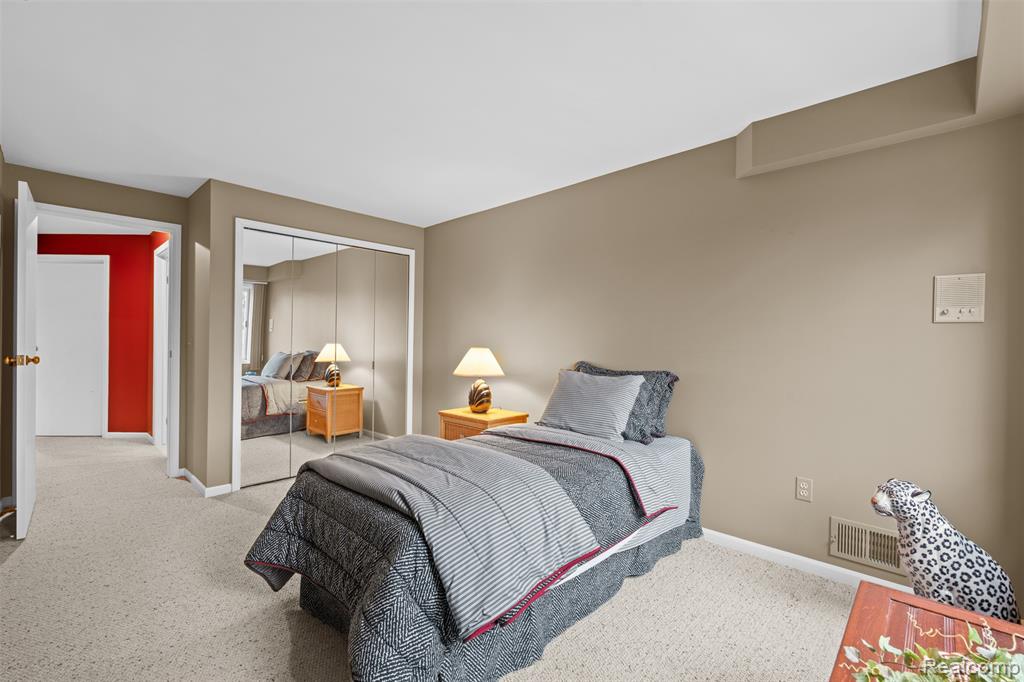 818 Edgemont Run, Bloomfield Hills, MI 48304 — Photo 22