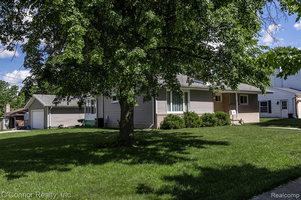 905 Virginia Avenue, Marysville, MI 48040 — Photo 22