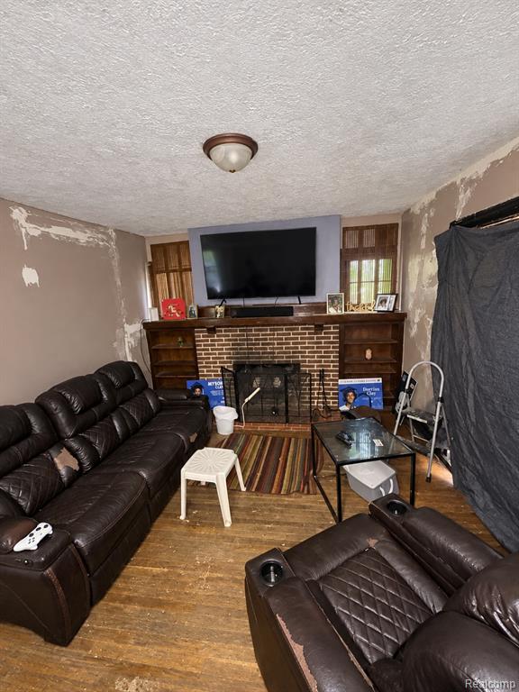 Photo 3