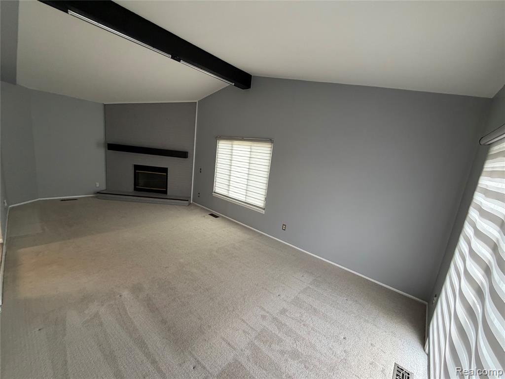 24489 Riverview Lane, Novi, MI — Photo 14