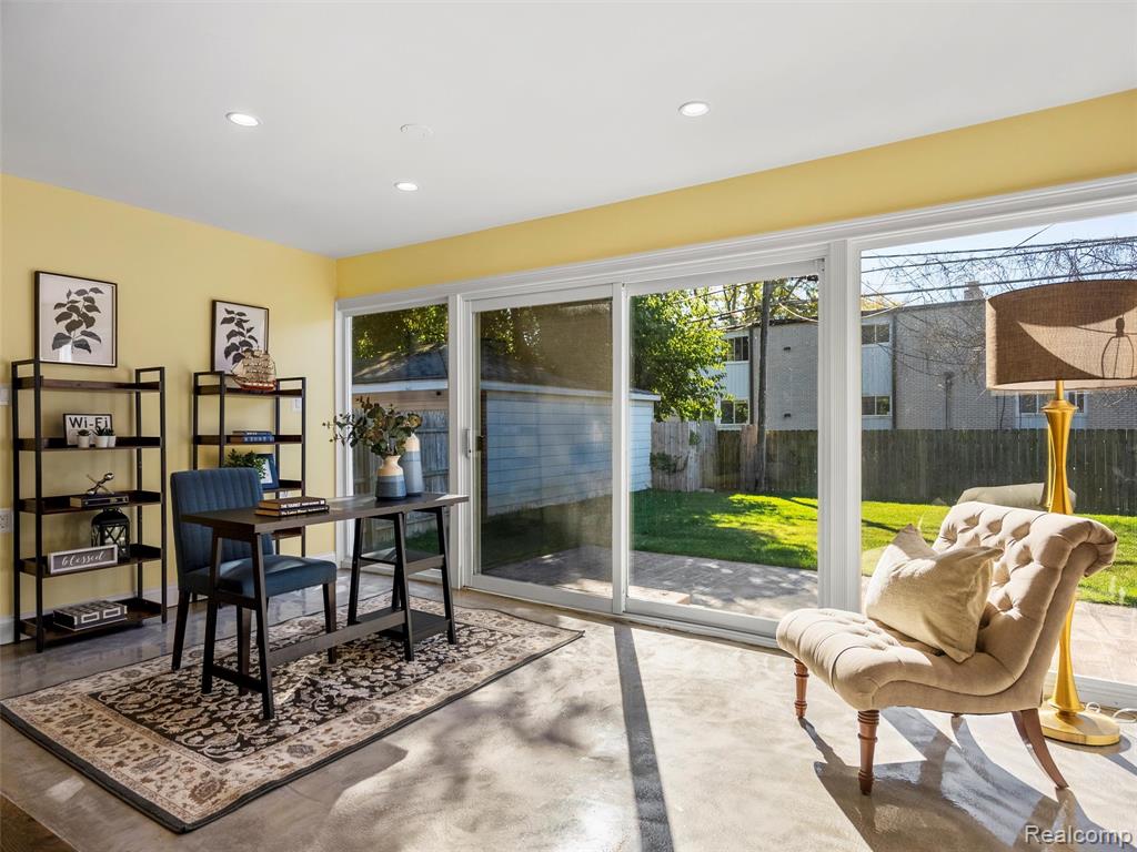 4041 Yorba Linda Boulevard, Royal Oak, MI 48073 — Photo 23