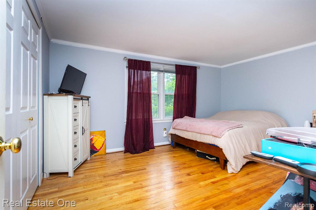 6011 Walker Drive, Troy, MI 48085 — Photo 23