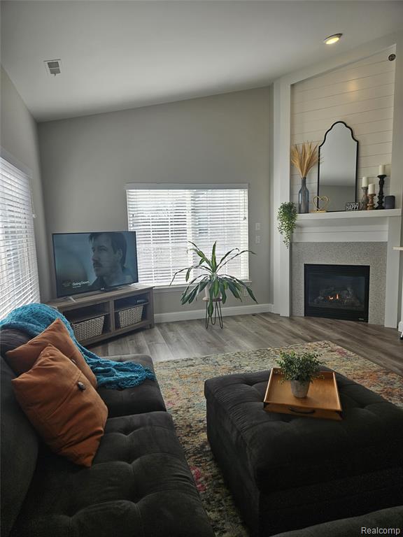 42627 Park Cresent Drive, 36, Sterling Heights, MI 48313 — Photo 10