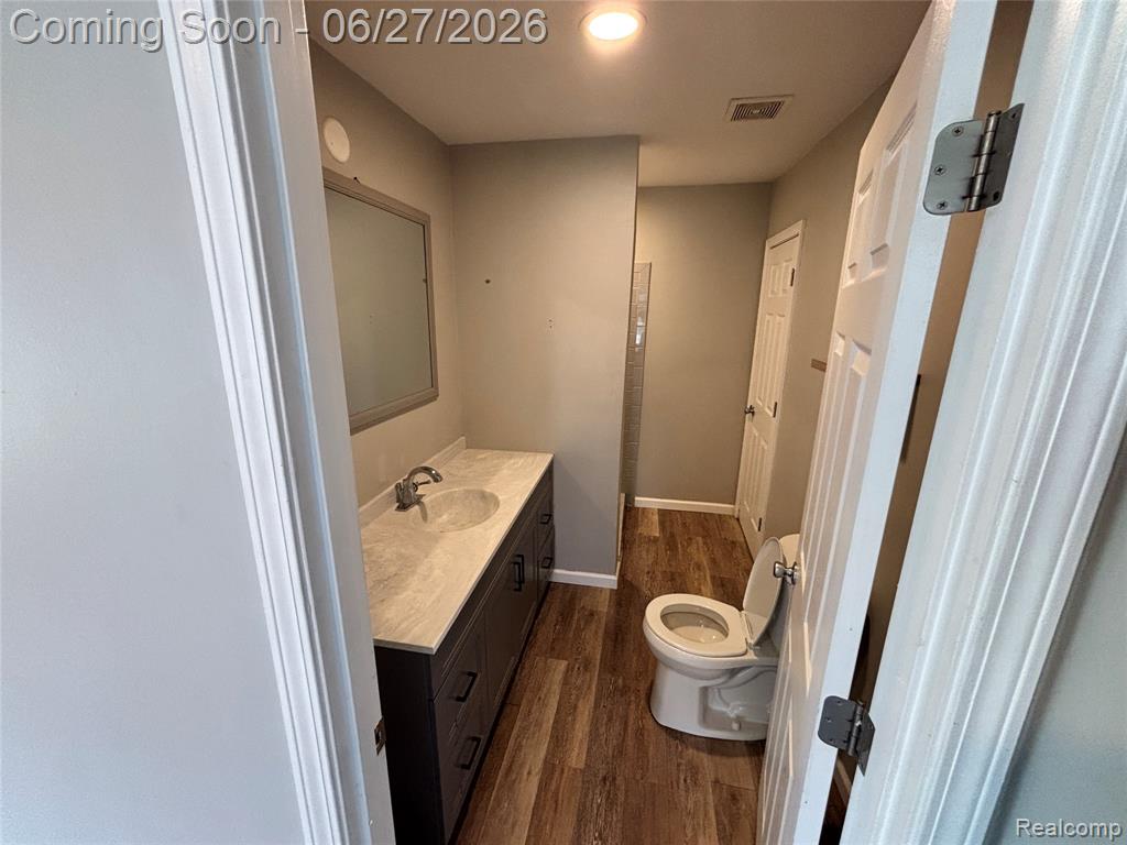 45824 Jefferson Ave, Chesterfield, MI 48047 — Photo 10
